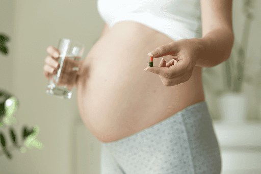 Có nên uống vitamin E khi đang mang thai không? 2