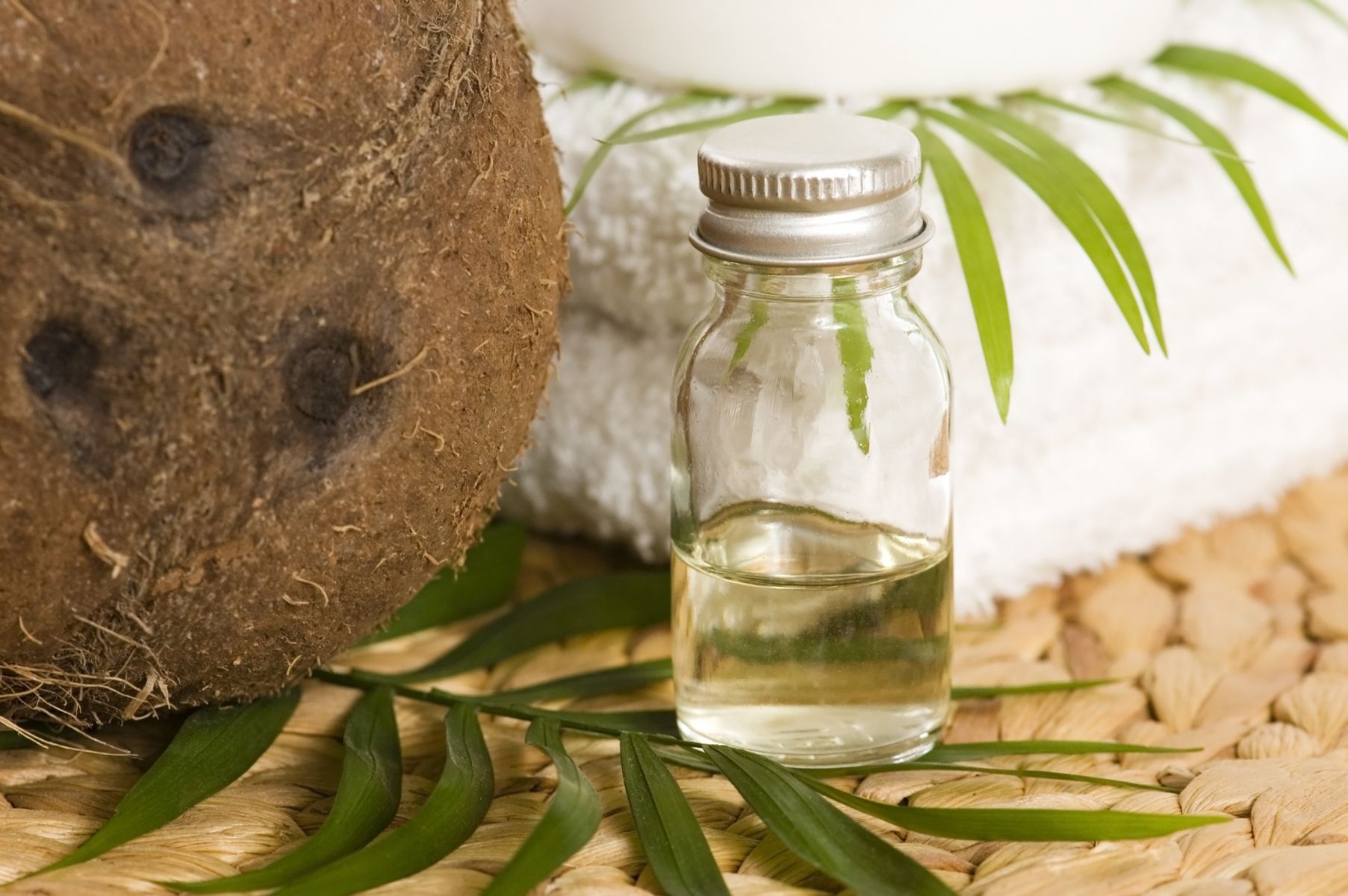 15 siêu lợi ích của dầu dừa đối với sức khỏe và sắc đẹp 3
