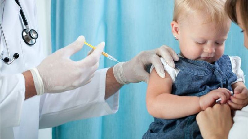 Trẻ mắc sởi từ trào lưu “anti vắc xin”: Tiêm phòng sởi không làm trẻ bị tự kỉ 3